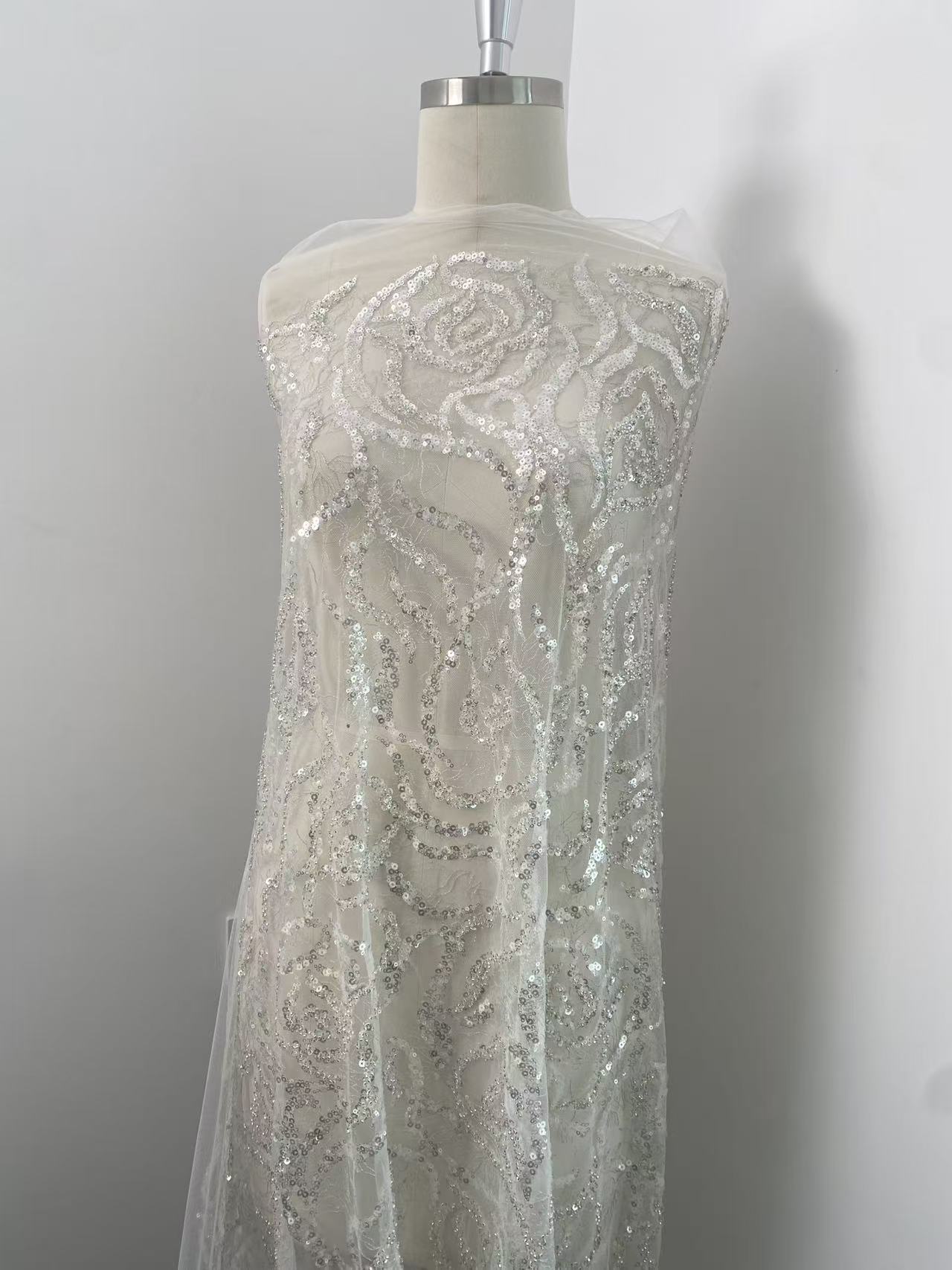 قماش دانتيل خرز ثقيل، قماش تول - مراجعة Embroidery Rose وسعره